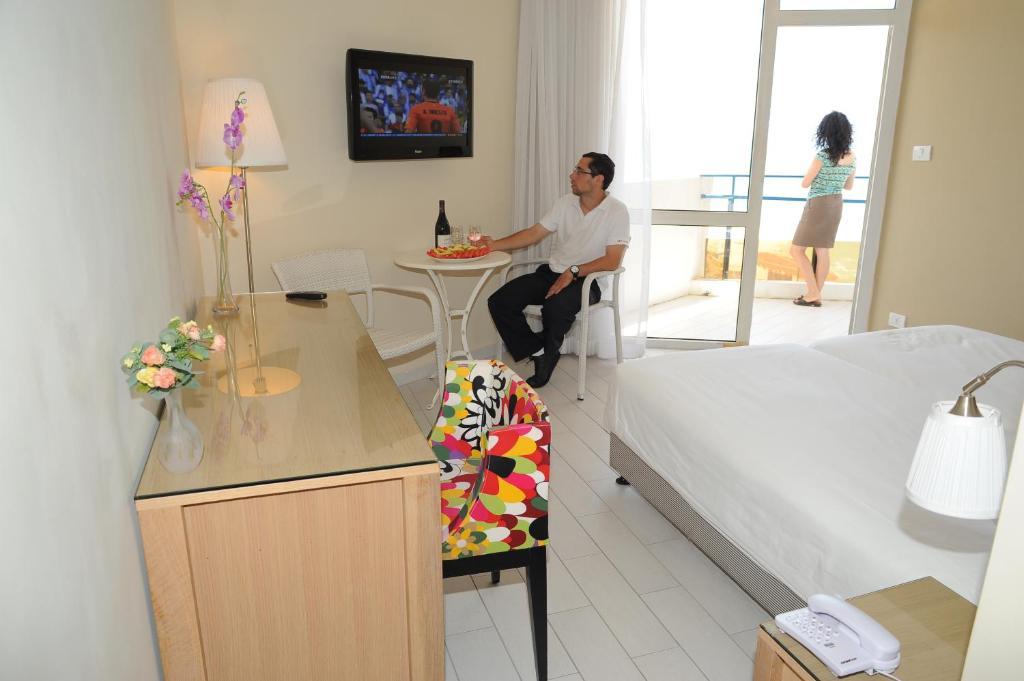Park Hotel Netanya Oda fotoğraf